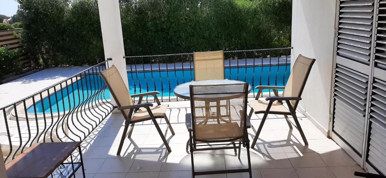 Villa Bougainvillea With Privite Pool Karşıyaka  Dış mekan fotoğraf