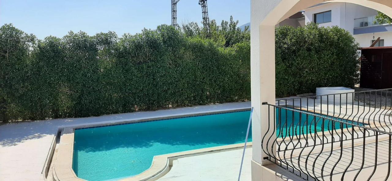 Villa Bougainvillea With Privite Pool Karşıyaka  Dış mekan fotoğraf